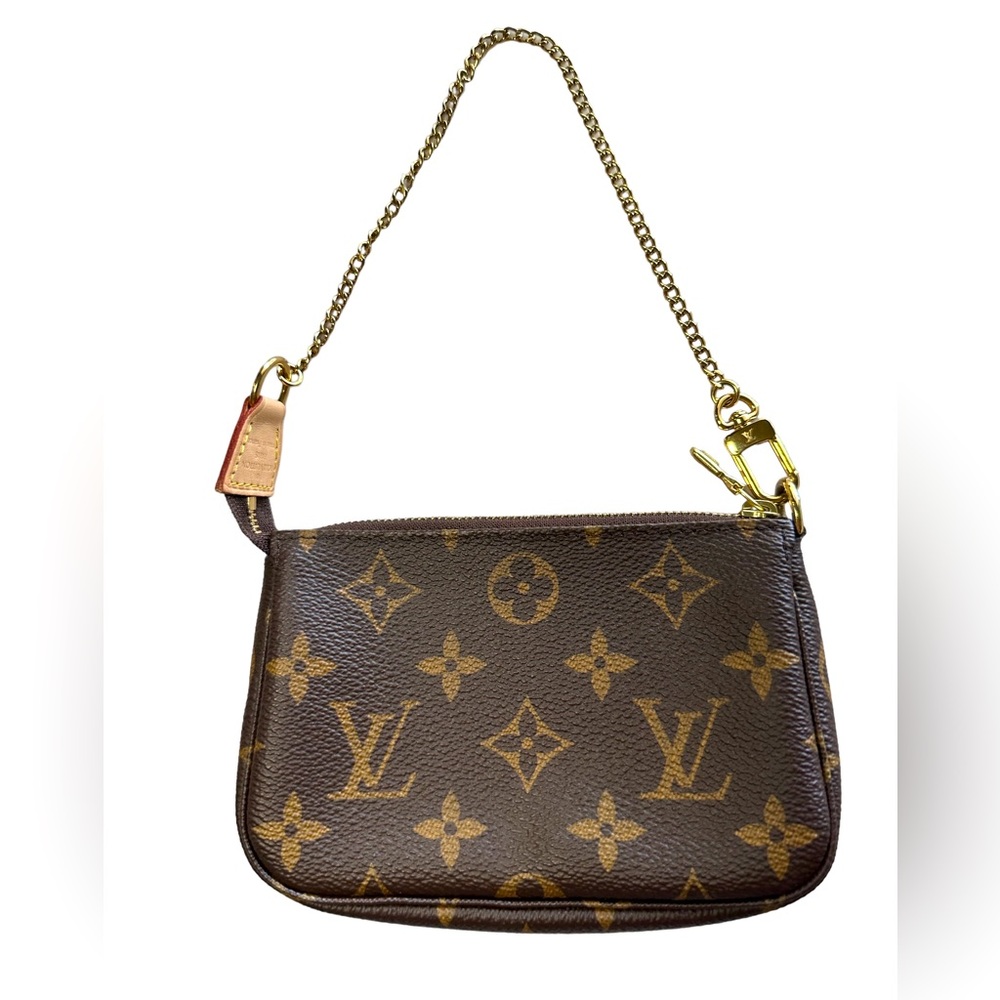 LOUIS VUITTON - Pochette Accesories AUTHENTIC